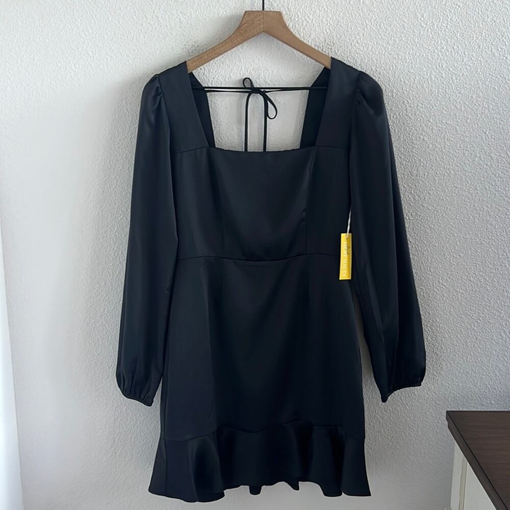 NWT Forever 21 Long Sleeve Babydoll Silky Mini Dress Squared Neckline Medium